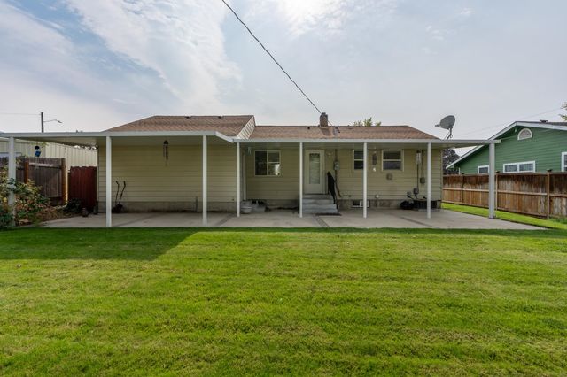 3016 W Eloika Ave, Spokane, WA 99205