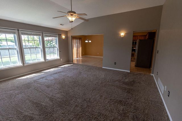 4207 BLACK TAIL DR, Columbia, MO 65202