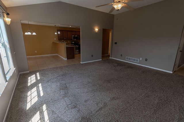 4207 BLACK TAIL DR, Columbia, MO 65202