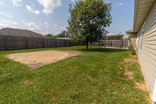4207 BLACK TAIL DR, Columbia, MO 65202