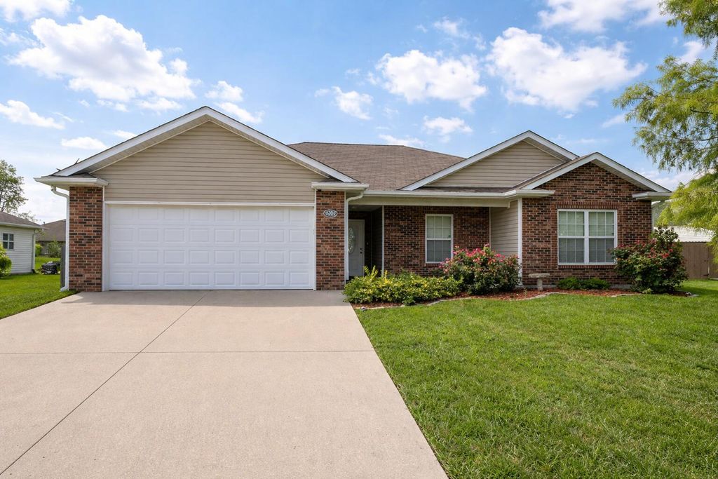 4207 BLACK TAIL DR, Columbia, MO 65202