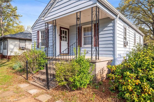 900 W Monroe Street, Mayodan, NC 27027
