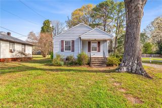 900 W Monroe Street, Mayodan, NC 27027