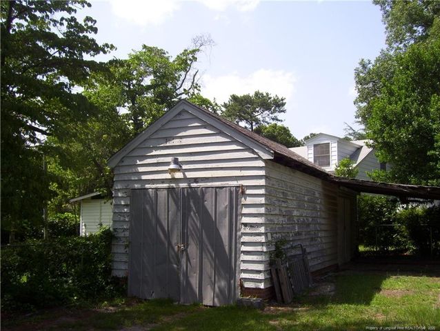 203 Sherman Drive, Fayetteville, NC 28301