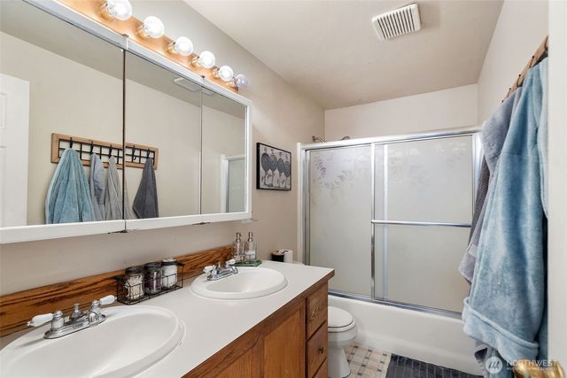 716 Plymouth Street SW, Olympia, WA 98502