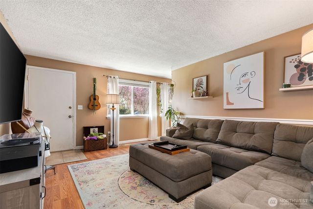 716 Plymouth Street SW, Olympia, WA 98502