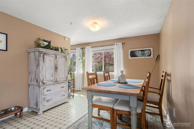 716 Plymouth Street SW, Olympia, WA 98502