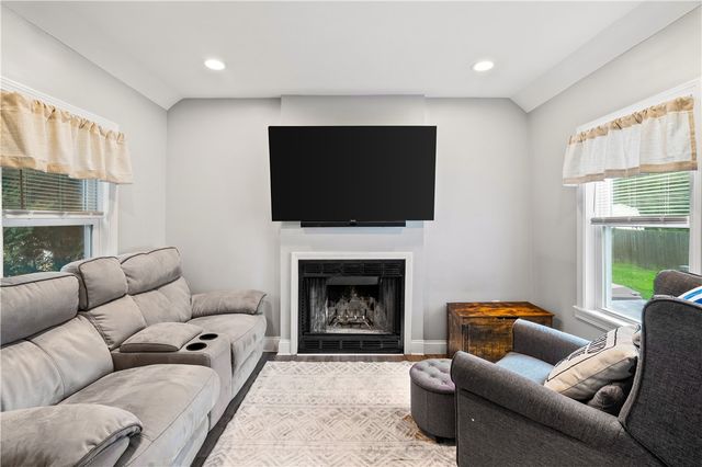 467 Forbes Street, East Providence, RI 02915