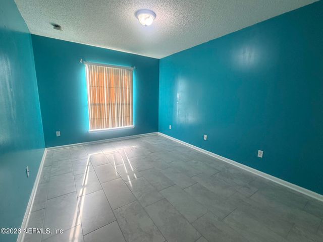 6423 CRIMSON LEAF Lane, Jacksonville, FL 32244