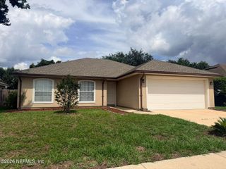 6423 CRIMSON LEAF Lane, Jacksonville, FL 32244