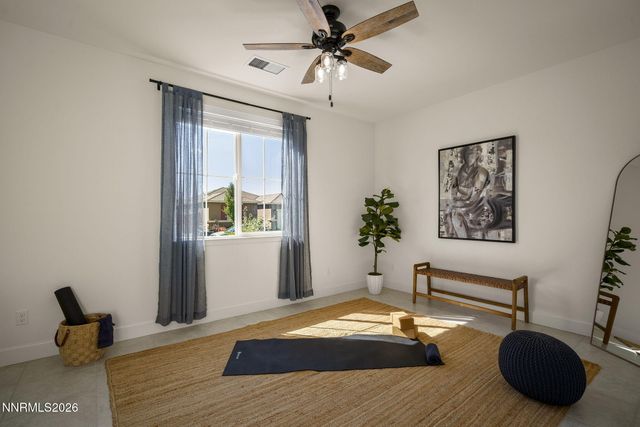 1142 Banner Peak Drive, Carson City, NV 89701