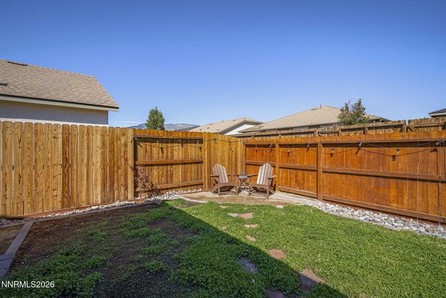 1142 Banner Peak Drive, Carson City, NV 89701