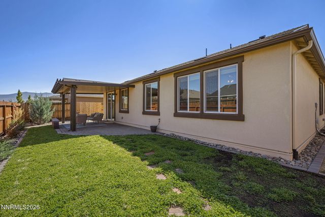 1142 Banner Peak Drive, Carson City, NV 89701