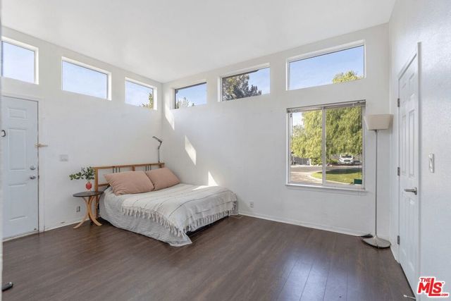 23777 Mulholland Highway 69, Calabasas, CA 91302