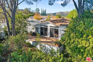 23777 Mulholland Highway 69, Calabasas, CA 91302