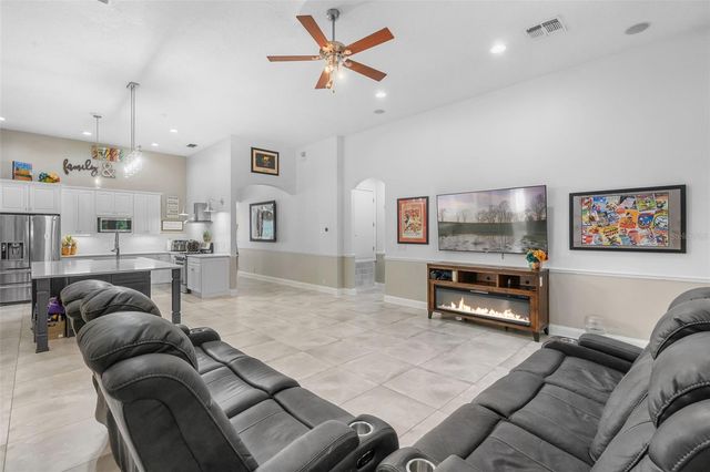 11524 CLAYMONT CIRCLE, Windermere, FL 34786