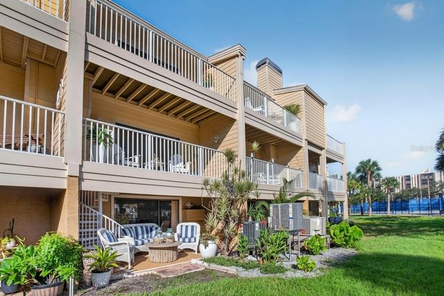 506 SANDY HOOK ROAD 506, Treasure Island, FL 33706
