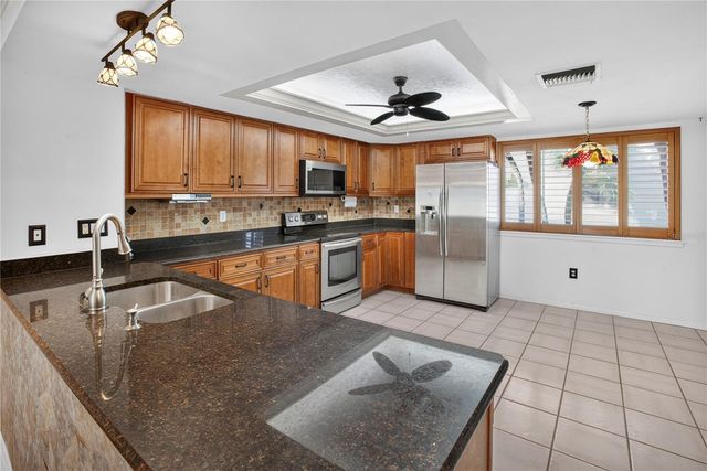 506 SANDY HOOK ROAD 506, Treasure Island, FL 33706
