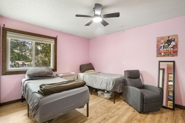 2477 Brenner Avenue E, Maplewood, MN 55109