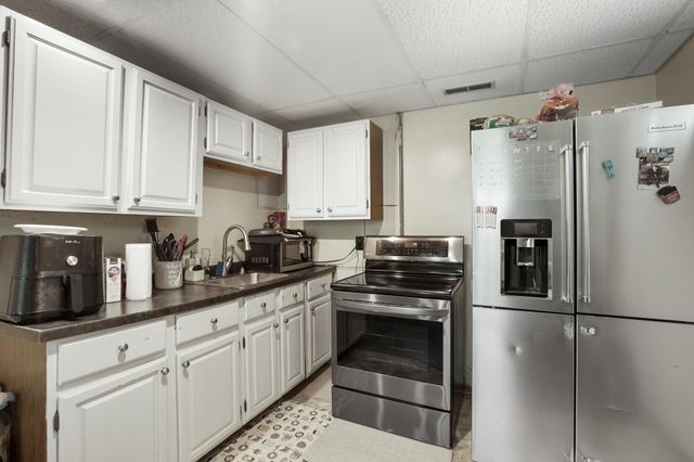 2477 Brenner Avenue E, Maplewood, MN 55109