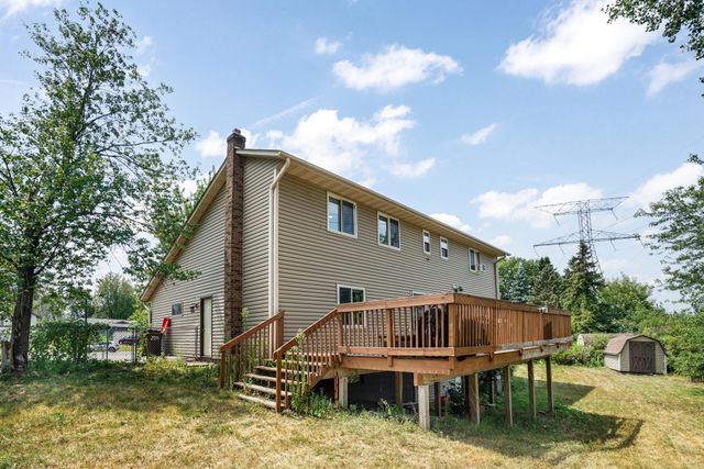 2477 Brenner Avenue E, Maplewood, MN 55109