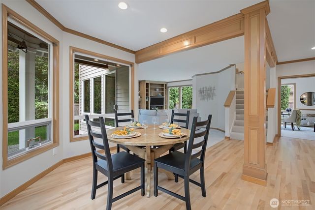 26998 SE 22nd Way, Sammamish, WA 98075