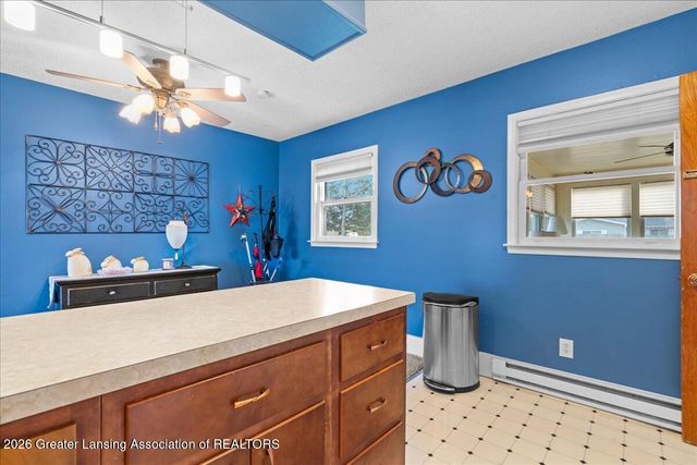 5137-5139 Dorene Drive, Lansing, MI 48917