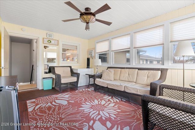 5137-5139 Dorene Drive, Lansing, MI 48917