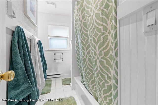 5137-5139 Dorene Drive, Lansing, MI 48917