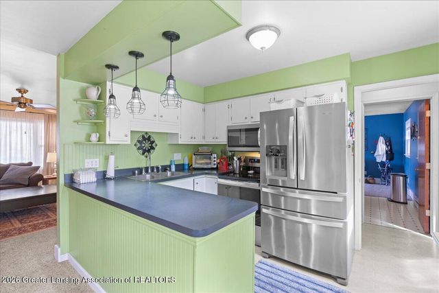 5137-5139 Dorene Drive, Lansing, MI 48917