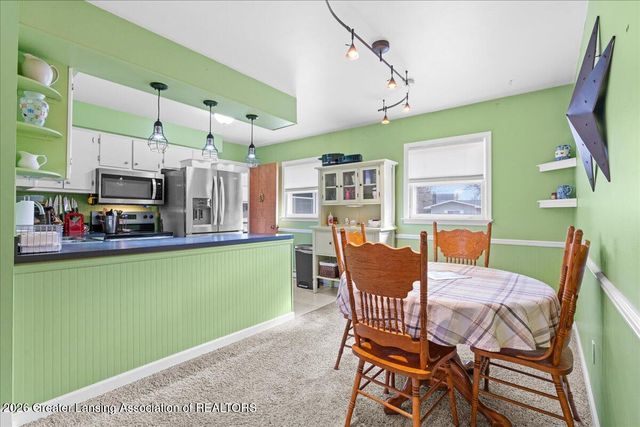 5137-5139 Dorene Drive, Lansing, MI 48917