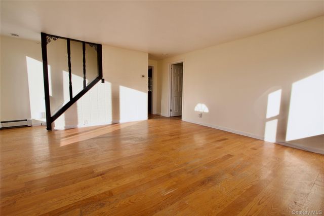 27 W Worthington Drive, Carmel, NY 10512