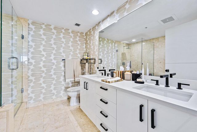 550 Okeechobee Boulevard 422, West Palm Beach, FL 33401