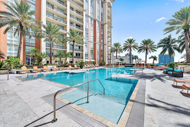 550 Okeechobee Boulevard 422, West Palm Beach, FL 33401