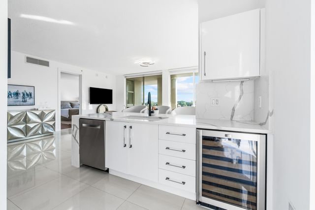 550 Okeechobee Boulevard 422, West Palm Beach, FL 33401