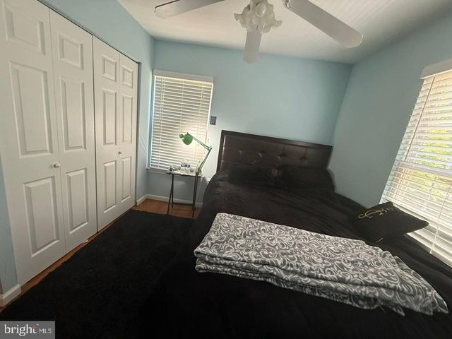 6415 BLARNEY STONE CT, Springfield, VA 22152