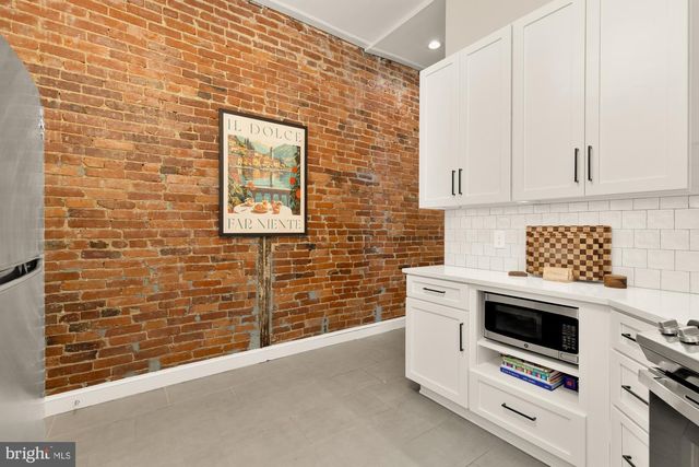 1248 GIRARD ST NW, Washington, DC 20009
