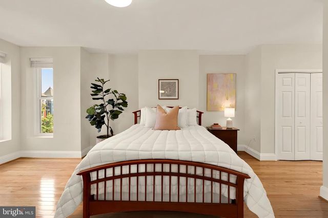 1248 GIRARD ST NW, Washington, DC 20009