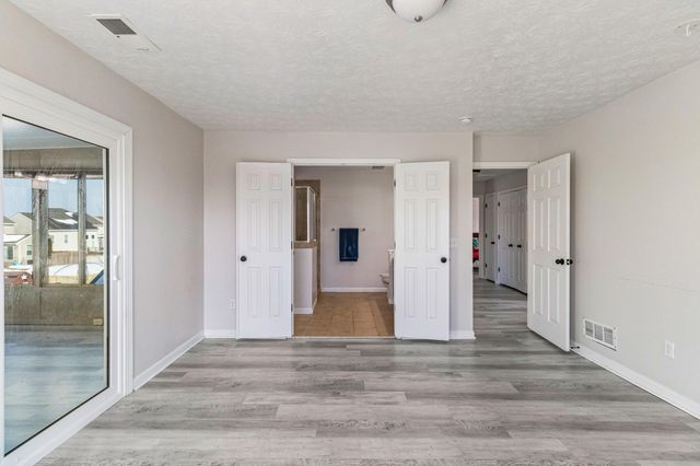 8041 Bushclover Drive 8041 Bushclover Drive, Tipp City, OH 45371