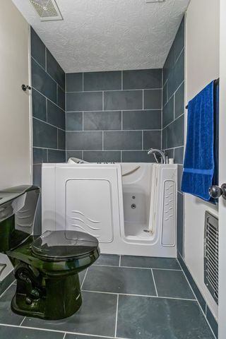 8041 Bushclover Drive 8041 Bushclover Drive, Tipp City, OH 45371