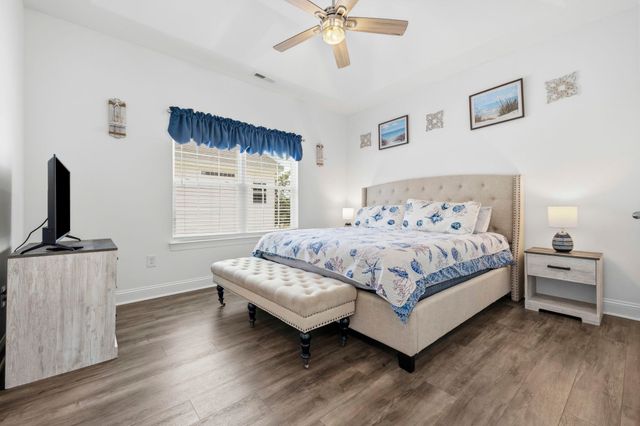 412 N Oak St., Myrtle Beach, SC 29577