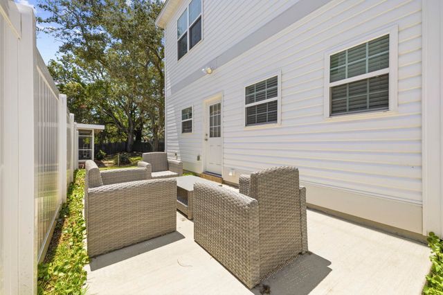 412 N Oak St., Myrtle Beach, SC 29577