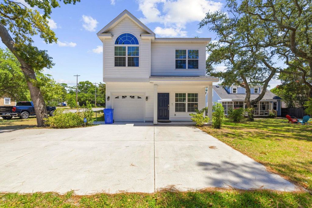 412 N Oak St., Myrtle Beach, SC 29577