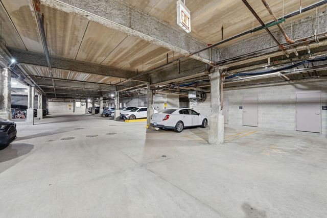 3630 N Harlem Avenue 515, Chicago, IL 60634