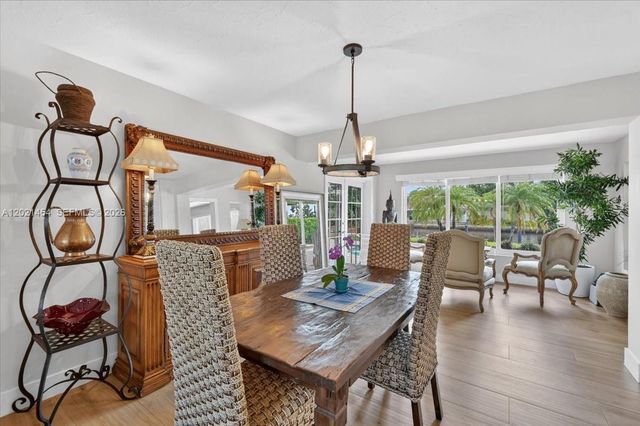 164 NE 30th St, Wilton Manors, FL 33334