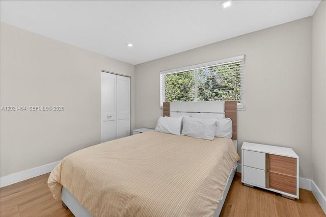 164 NE 30th St, Wilton Manors, FL 33334