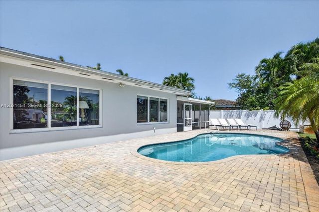 164 NE 30th St, Wilton Manors, FL 33334