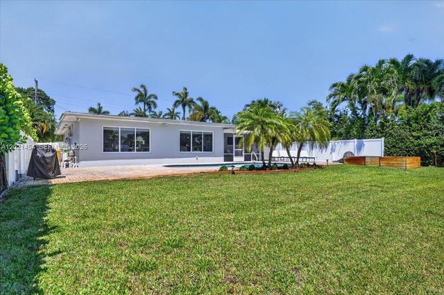 164 NE 30th St, Wilton Manors, FL 33334