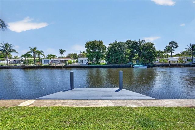 164 NE 30th St, Wilton Manors, FL 33334