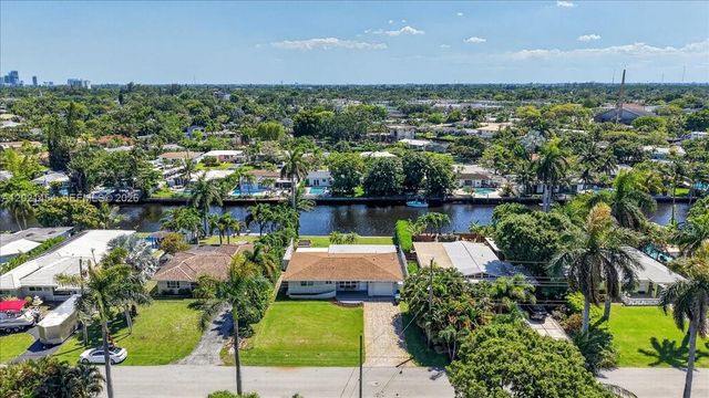 164 NE 30th St, Wilton Manors, FL 33334
